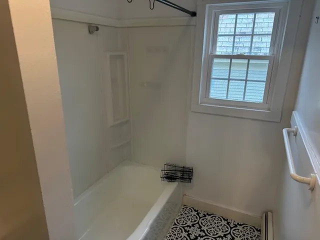 $1,950 | 131 High Street, Unit C, Keene, NH 03431