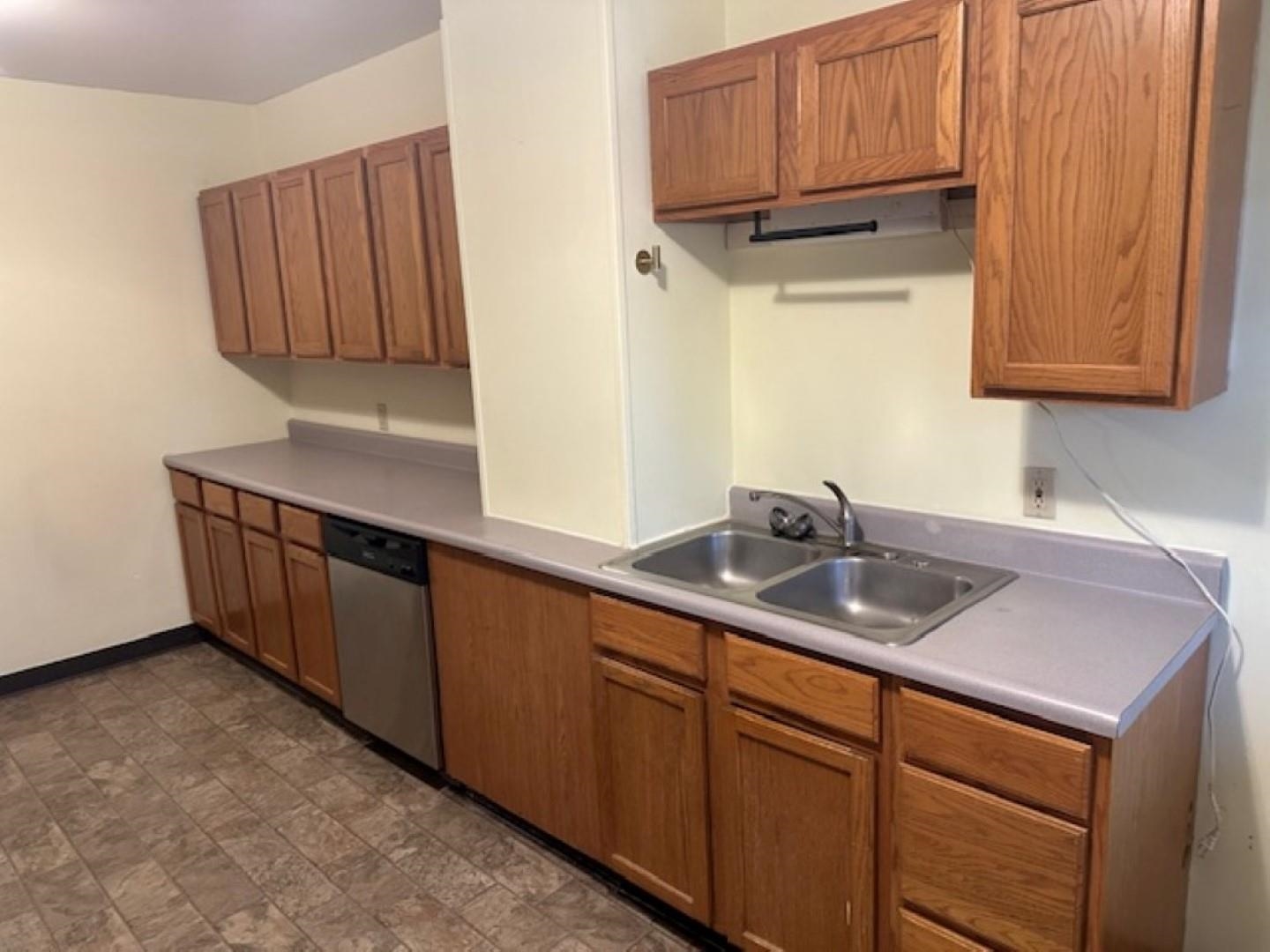 131 High Street, Unit C Keene, NH 03431 - Photo 4 of 25