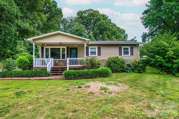 $230,000 | 2729 Horseford Road, Lenoir, NC 28645