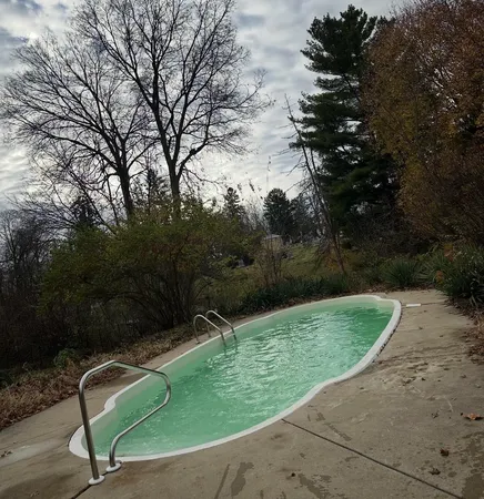 $193,000 | 1752 West Stephenson Street, Freeport, IL 61032