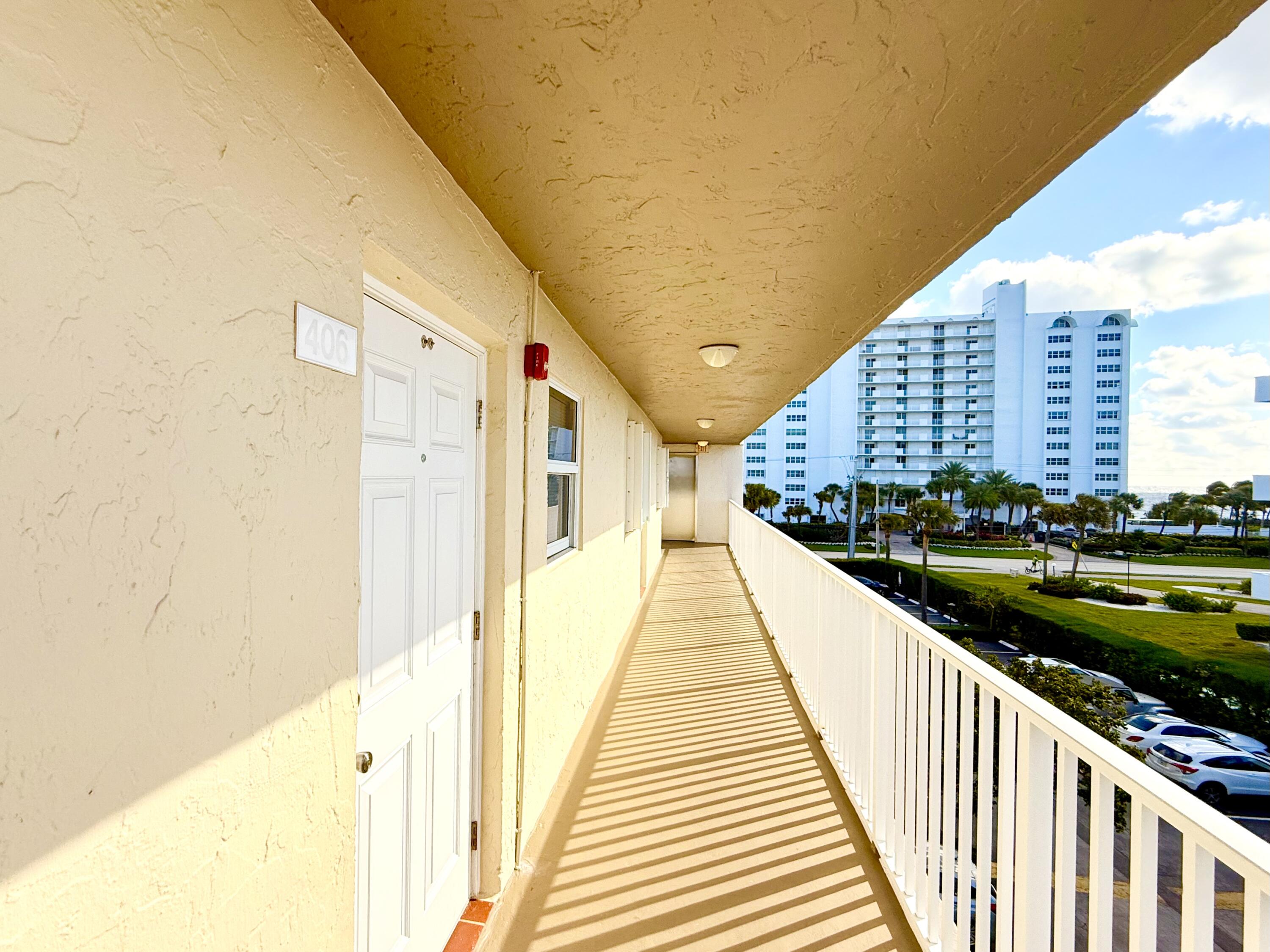 2929 South Ocean Boulevard, Unit 406 Boca Raton, FL 33432 - Photo 3 of 16 a view of balcony with city view