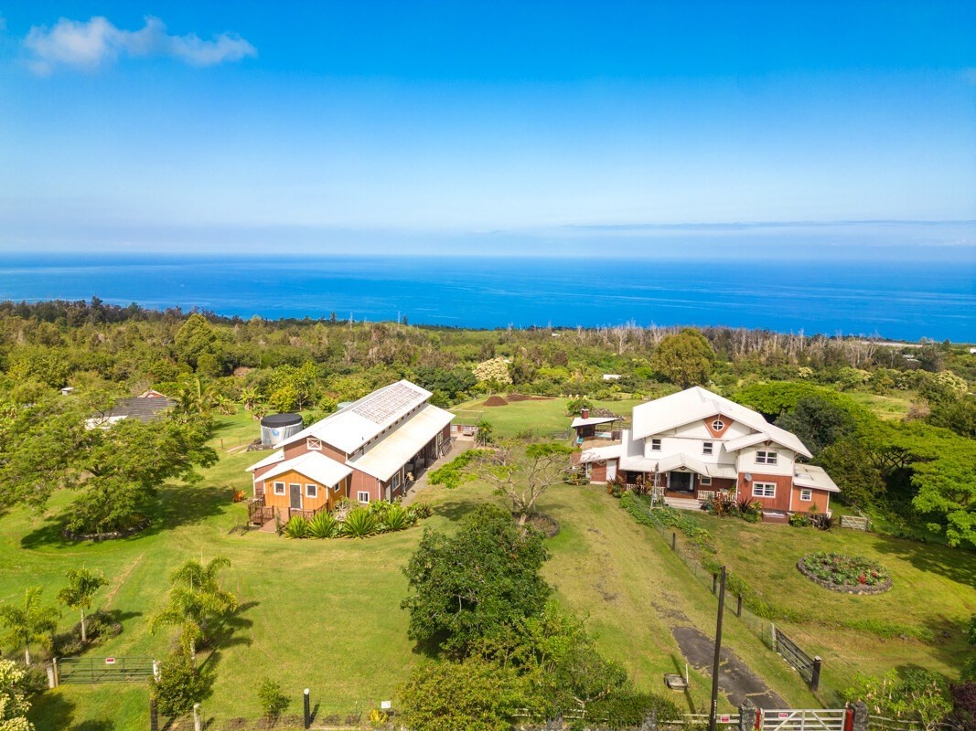 89-1439 Hawaii Belt Road Captain Cook, HI 96704 - Photo 1 of 30 Gallery Image 1