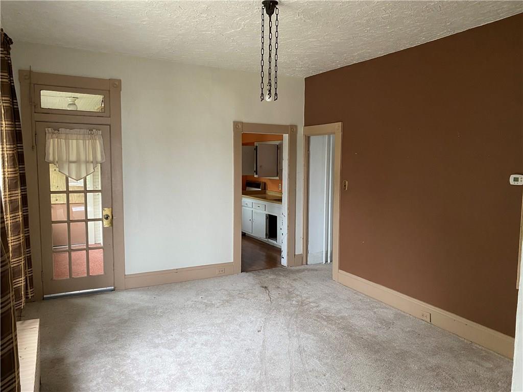 711 9th Avenue Irwin, PA 15642 - Photo 5 of 19