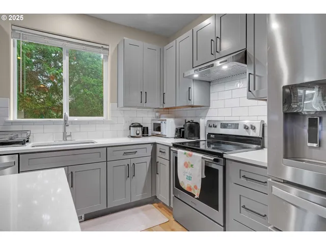 $539,000 | 17670 Southwest September Lane, Beaverton, OR 97003