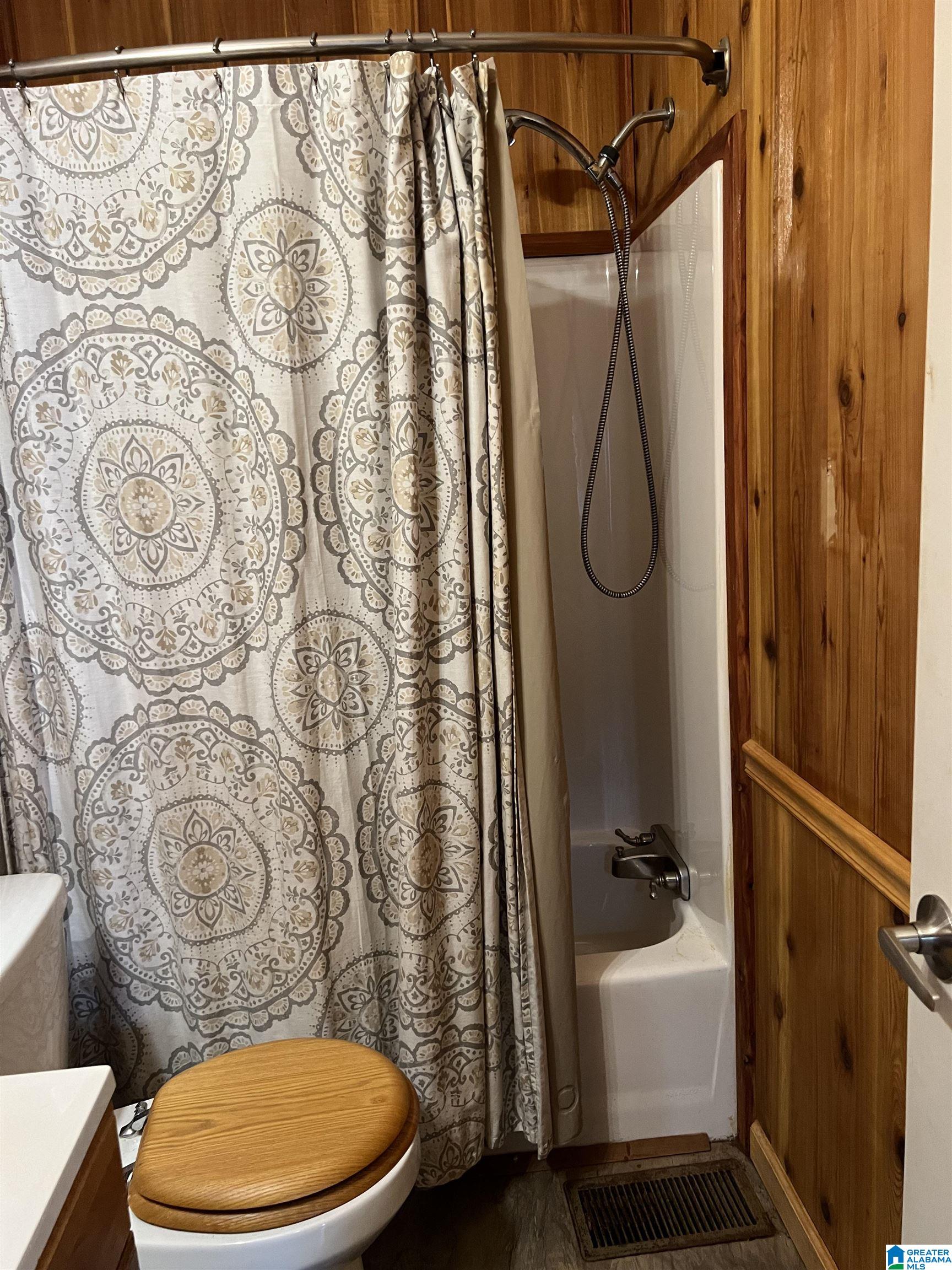 137 Turner Road Alexander City, AL 35010 - Photo 21 of 35