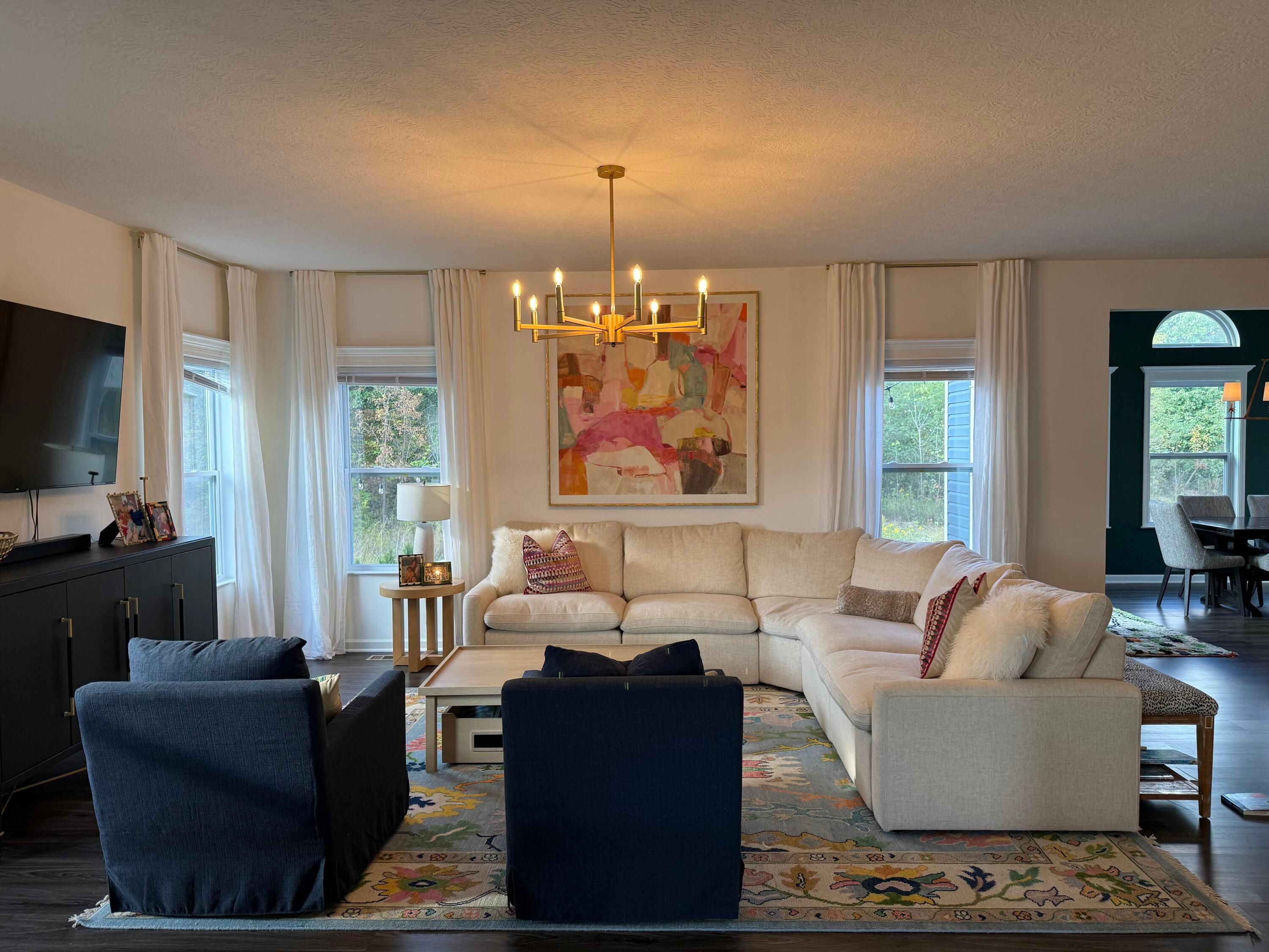 243 Rochdale Run Delaware, OH 43015 - Photo 6 of 29 Family Room