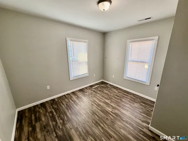 $1,650 | 151 West Center Street, Southington, CT 06489