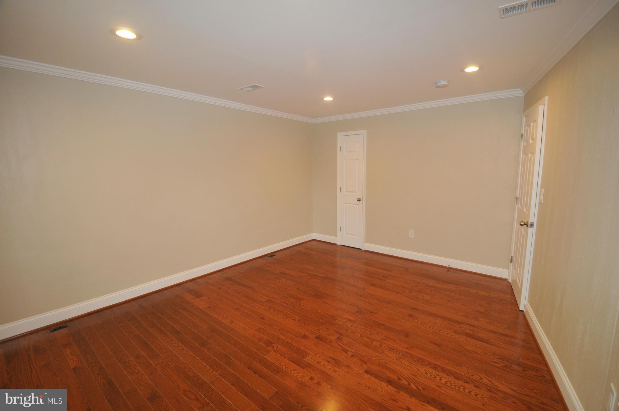 324 Murdock Road Baltimore, MD 21212 - Photo 6 of 16 Bedroom