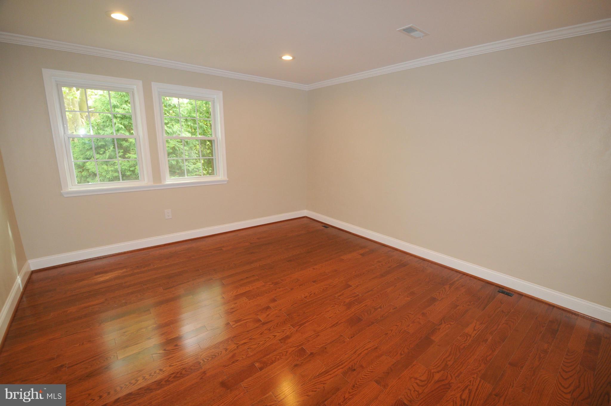 324 Murdock Road Baltimore, MD 21212 - Photo 9 of 16 Bedroom