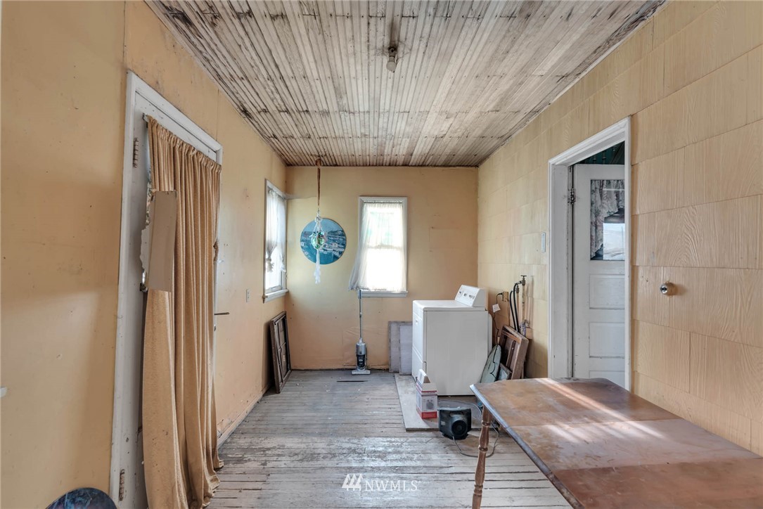 4065 West Malaga Road Malaga, WA 98828 - Photo 22 of 27 Gallery Image 22