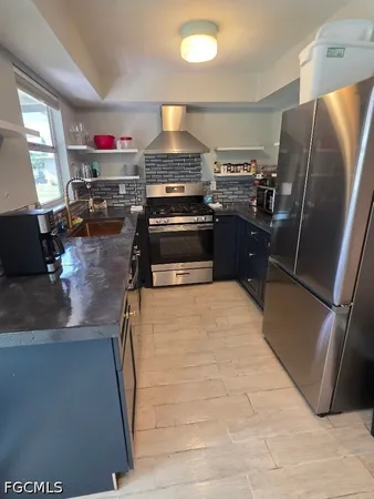 $1,400 | 311 Schoolside Drive, Lehigh Acres, FL 33936