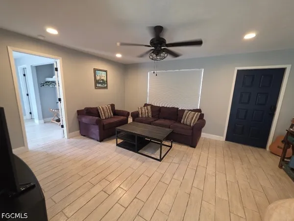$1,400 | 311 Schoolside Drive, Lehigh Acres, FL 33936