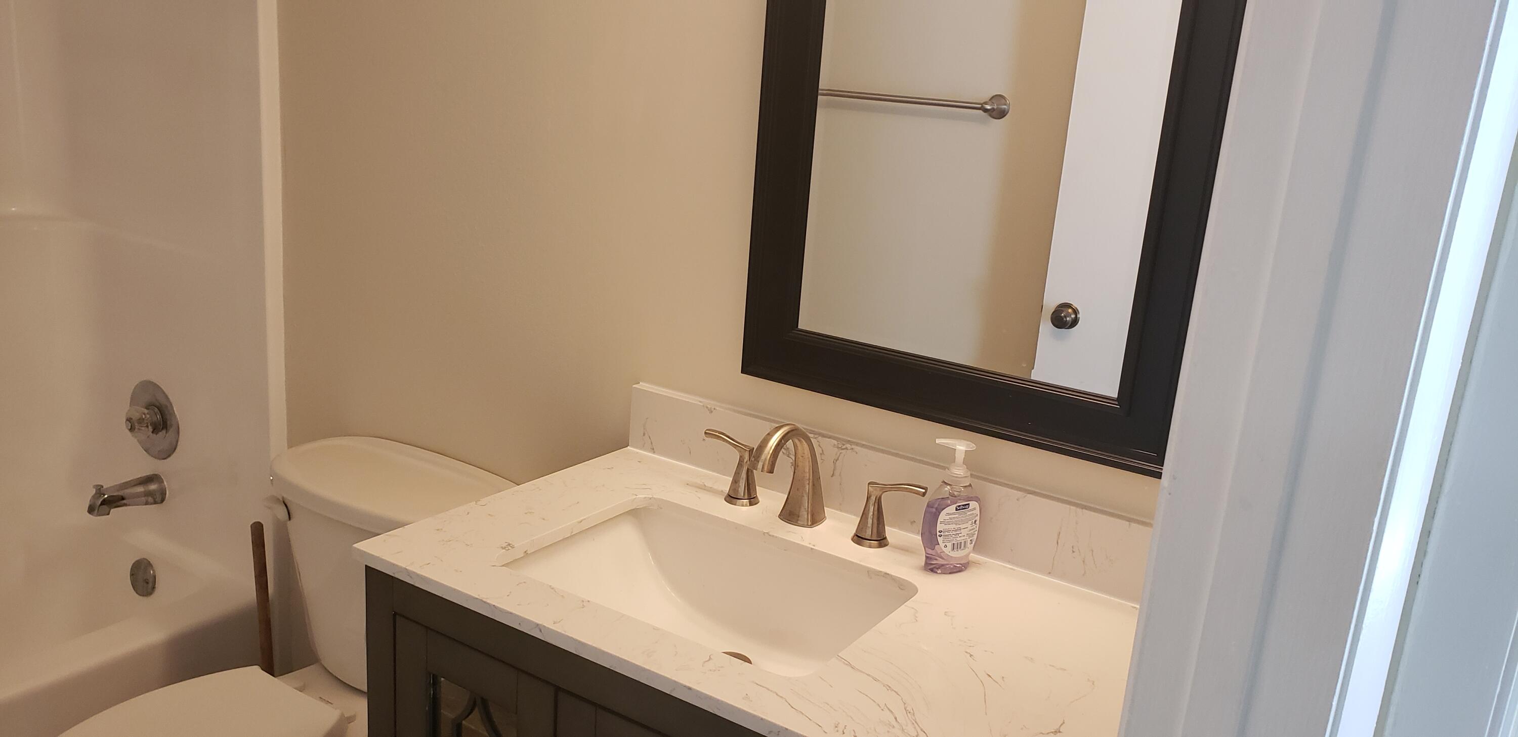 6660 Somerset Drive, Unit 104 Boca Raton, FL 33433 - Photo 13 of 20 20190613_090240