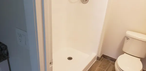 $2,000 | 6660 Somerset Drive, Unit 104, Boca Raton, FL 33433