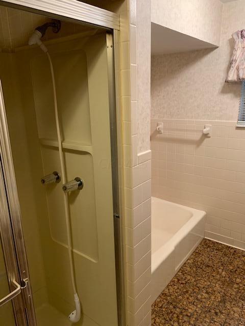 546 Cherry Road Columbus, OH 43230 - Photo 22 of 54 25