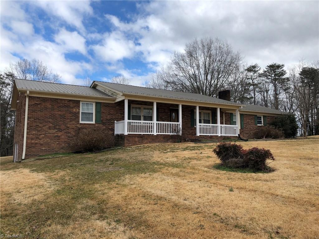 1512 Marshall Smith Road King, NC 27021 - Photo 2 of 50