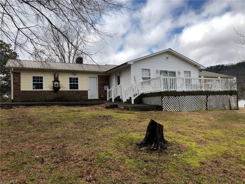 1512 Marshall Smith Road King, NC 27021 - Photo 3 of 50