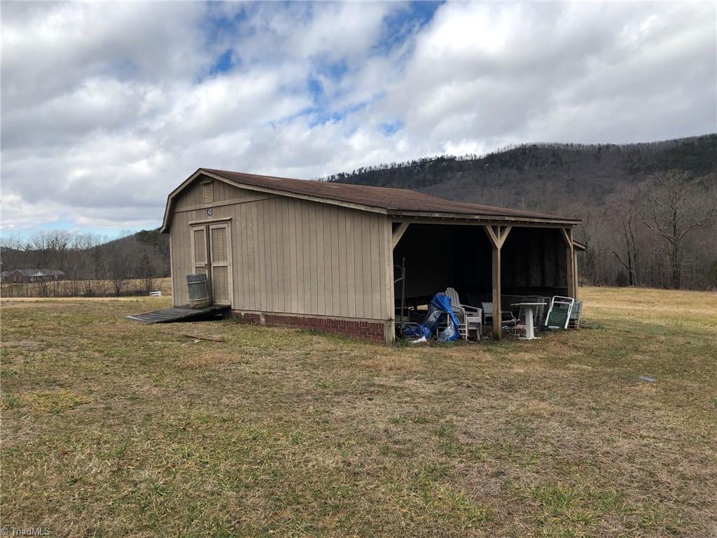 1512 Marshall Smith Road King, NC 27021 - Photo 36 of 50