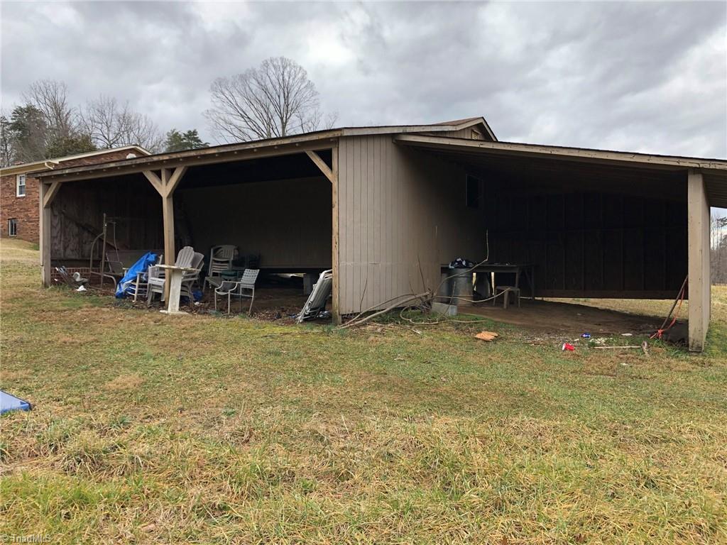 1512 Marshall Smith Road King, NC 27021 - Photo 38 of 50