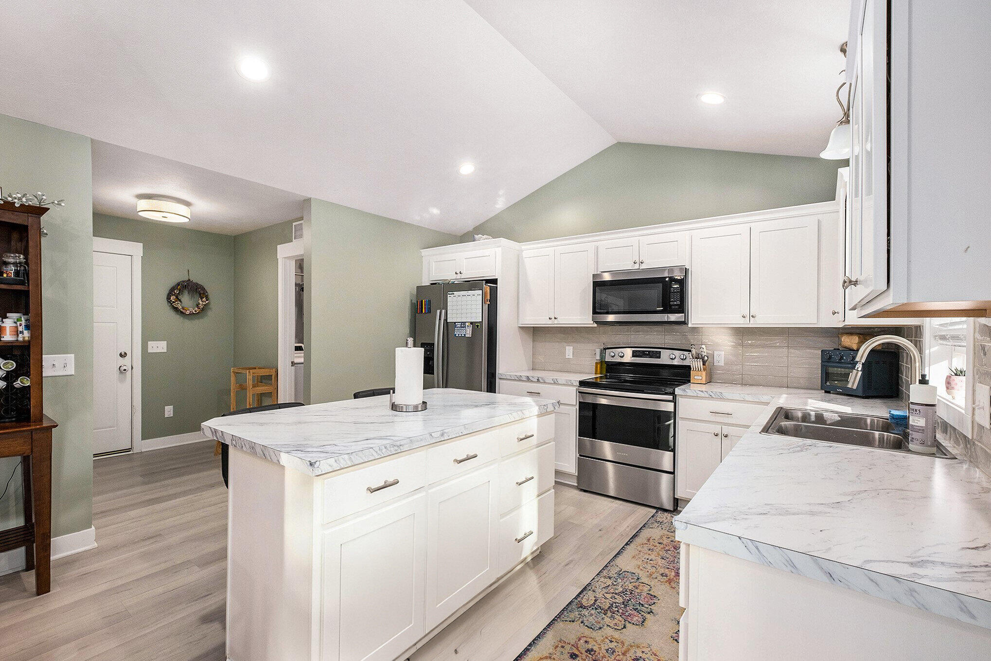 13142 Spruce Ridge Drive Northeast Gowen, MI 49326 - Photo 13 of 28 kitchen