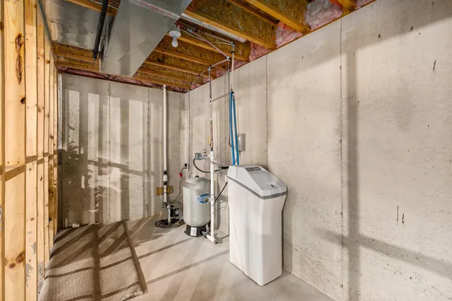 $325,000 | 13142 Spruce Ridge Drive Northeast, Gowen, MI 49326