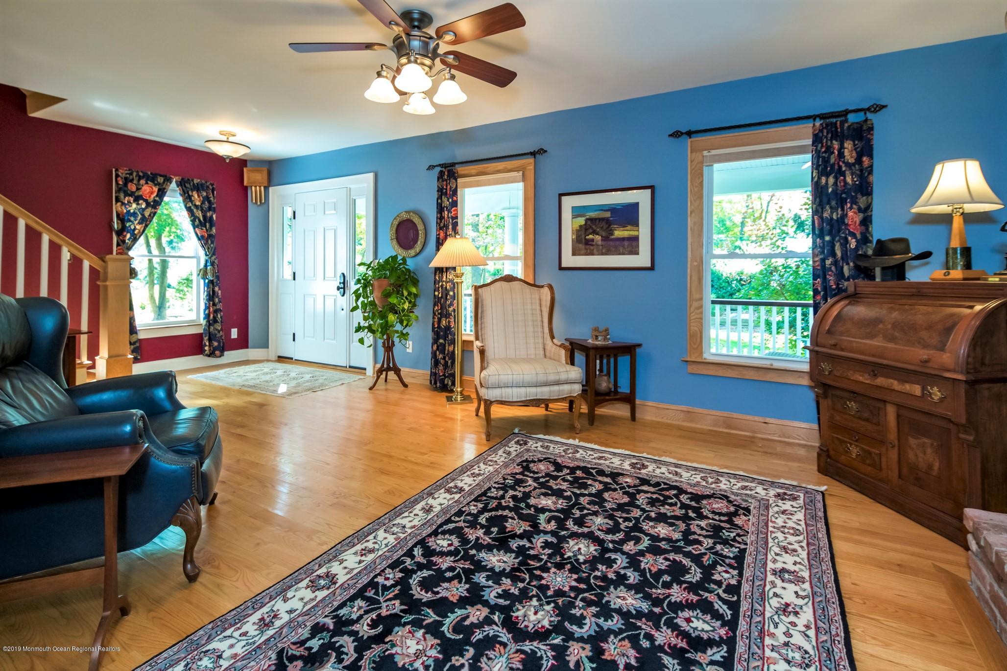 134 Sleepy Hollow Road Red Bank, NJ 07701 - Photo 15 of 57 Sitting Room 3