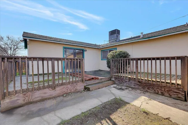 $250,000 | 4457 College Way, Olivehurst, CA 95961