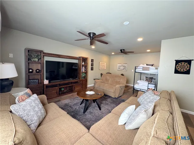 $3,000 | 200 San Juan, Canyon Lake, TX 78133