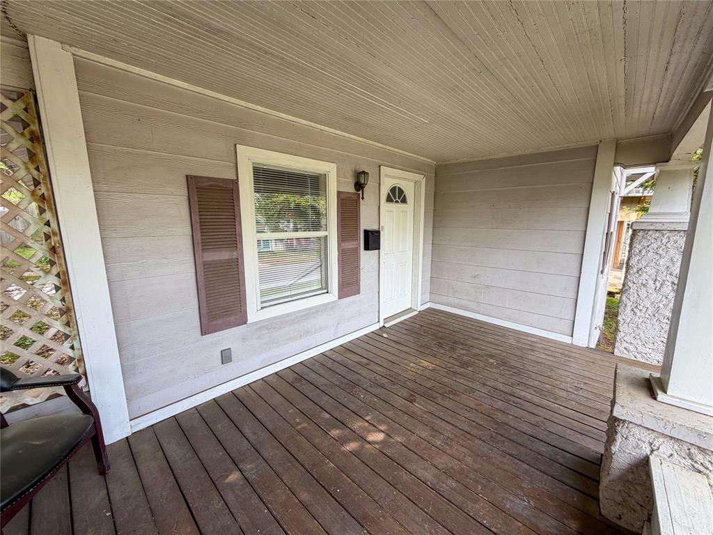 114 East Hull Street Denison, TX 75021 - Photo 2 of 19