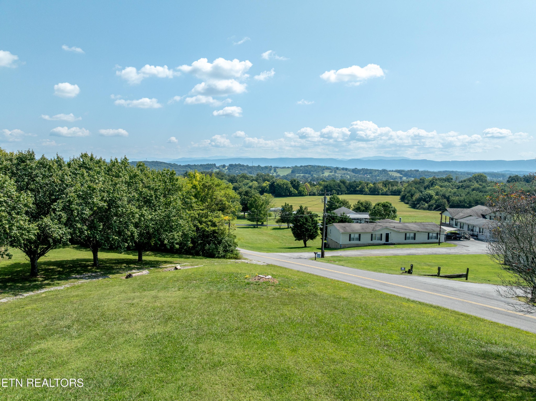 1208 Ratledge Road Friendsville, TN 37737 - Photo 2 of 47 Gallery Image 2