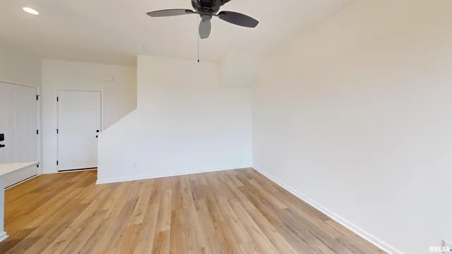 $326,625 | 5922 Butterfield Court, Bettendorf, IA 52722