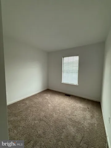 $2,200 | 402 Shaw Court, Fredericksburg, VA 22405