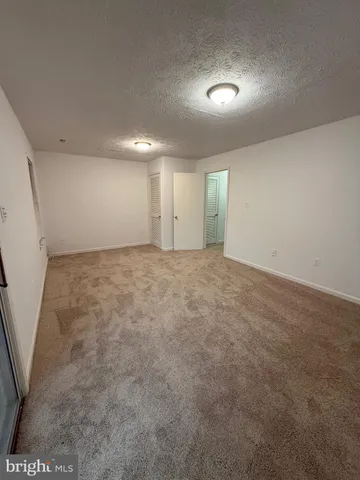 $2,200 | 402 Shaw Court, Fredericksburg, VA 22405