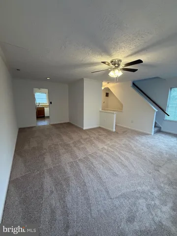 $2,200 | 402 Shaw Court, Fredericksburg, VA 22405