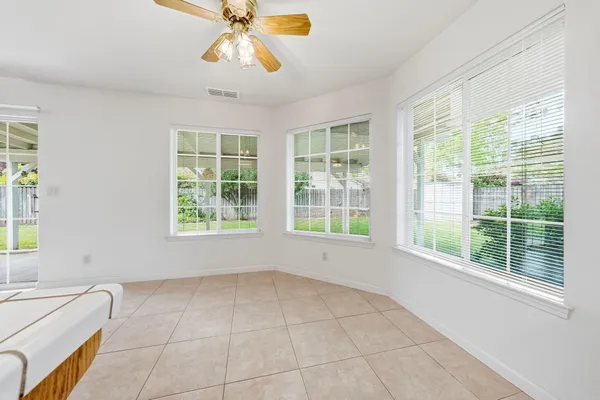 $448,000 | 3764 Eagle Parkway, Redding, CA 96001