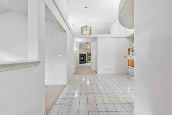 $448,000 | 3764 Eagle Parkway, Redding, CA 96001