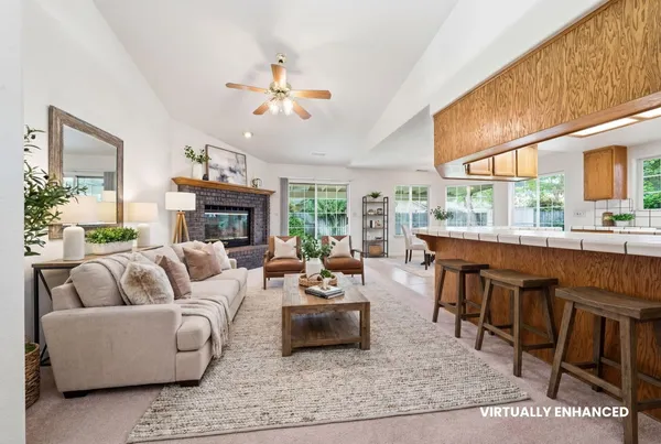 $448,000 | 3764 Eagle Parkway, Redding, CA 96001