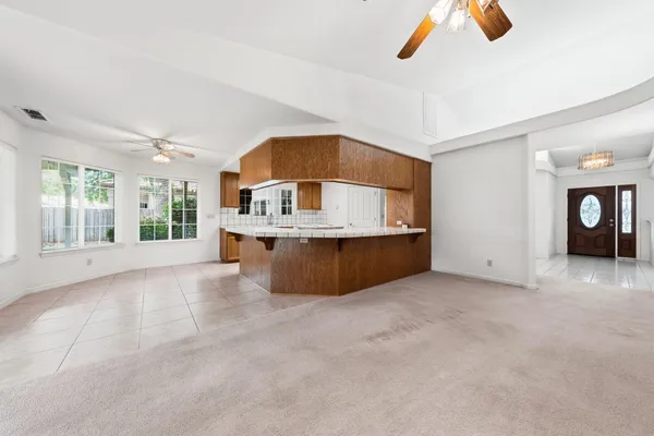 $448,000 | 3764 Eagle Parkway, Redding, CA 96001