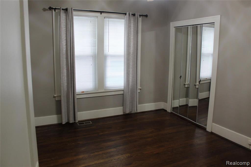 1207 Dorothea Road Berkley, MI 48072 - Photo 9 of 14 Gallery Image 9