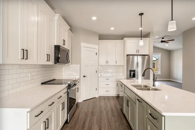 $534,624 | 1426 Silverton Drive, Ranchester, WY 82839