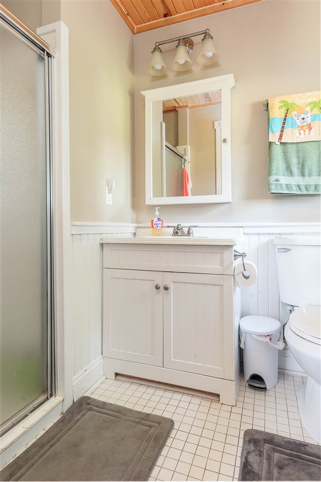 12527 Center Road Traverse City, MI 49686 - Photo 28 of 40 1876273-27.JPG