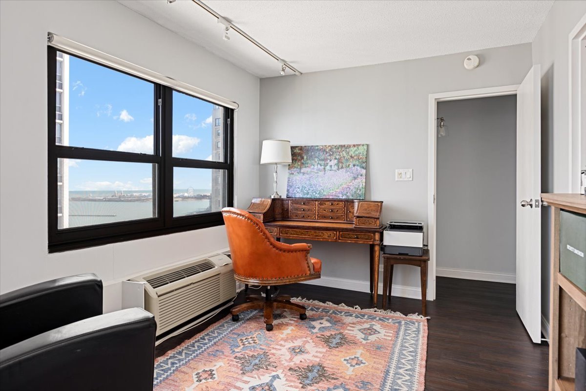 1313 North Ritchie Court, Unit 2307 Chicago, IL 60610 - Photo 19 of 36