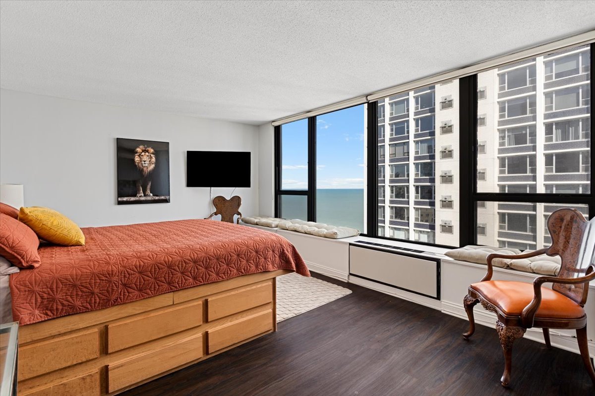 1313 North Ritchie Court, Unit 2307 Chicago, IL 60610 - Photo 22 of 36