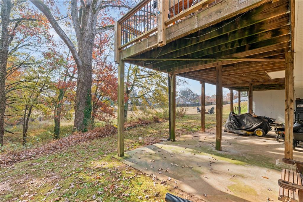 7933 Midway Road Alpharetta, GA 30004 - Photo 81 of 101 a view of a backyard of the house