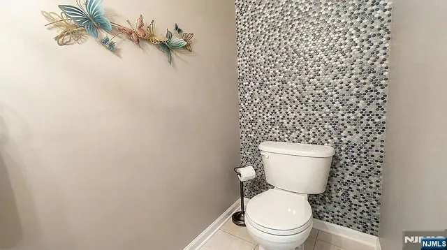 $599,000 | 136 Mountainside Drive, Pompton Lakes, NJ 07442