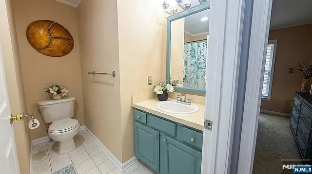 $599,000 | 136 Mountainside Drive, Pompton Lakes, NJ 07442