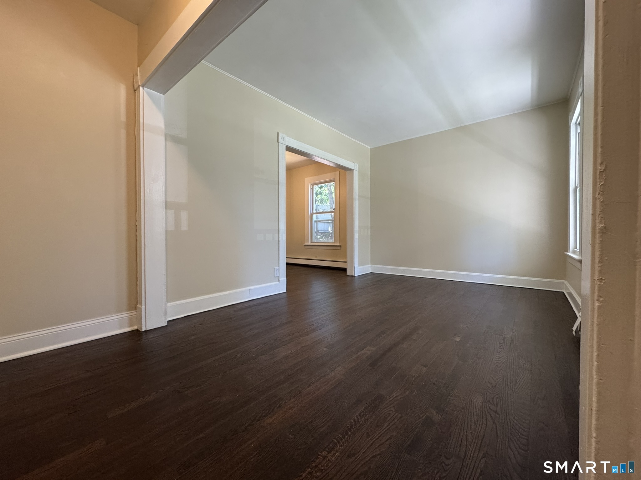 28 Quinlan Avenue Meriden, CT 06451 - Photo 9 of 28