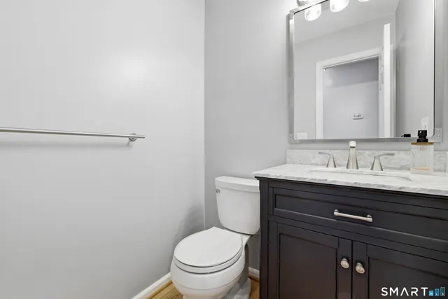 $330,000 | 310 Boston Post Road, Unit 152, Waterford, CT 06385