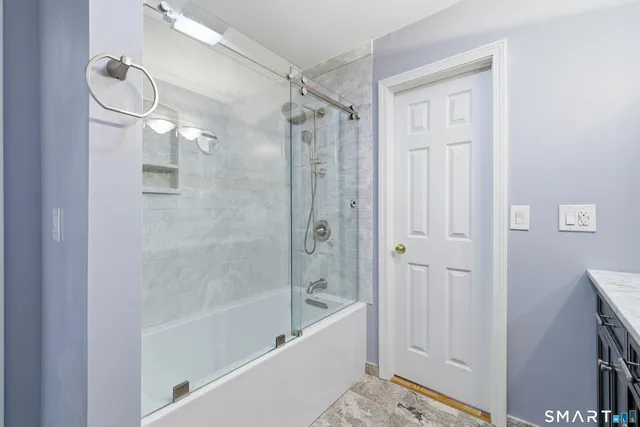 $330,000 | 310 Boston Post Road, Unit 152, Waterford, CT 06385