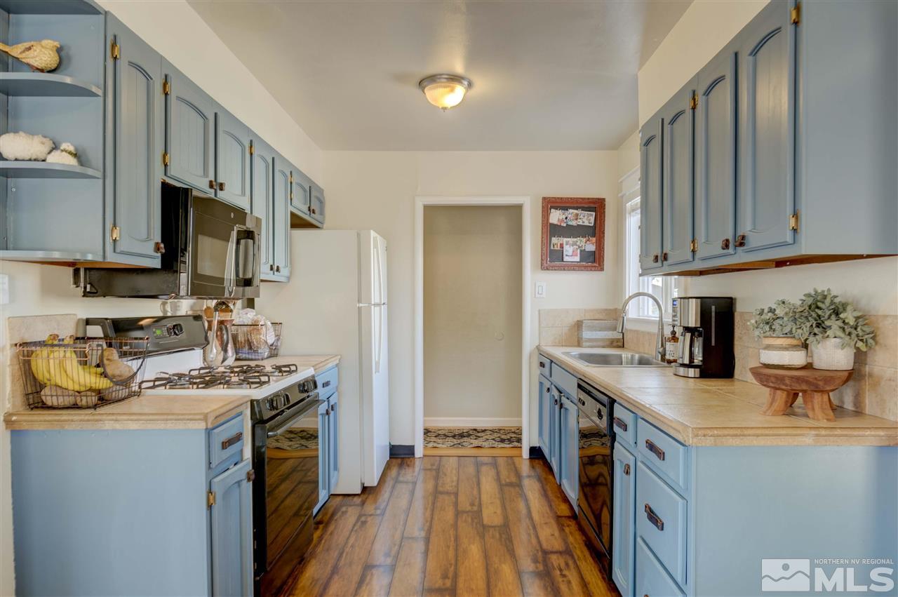 1285 Haddock Drive Reno, NV 89512 - Photo 7 of 29 Photo 7